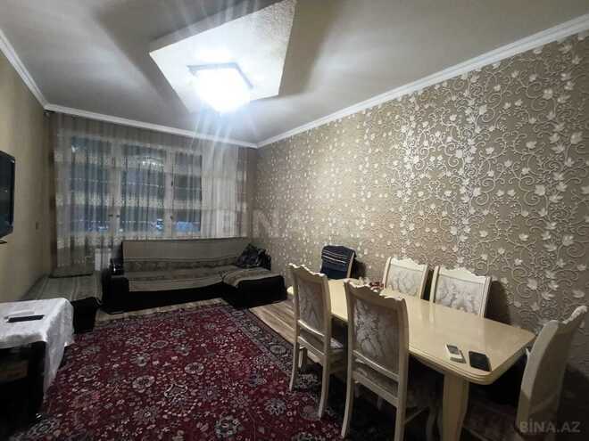 Продаётся 3-комн. вторичка 75 м², м. Мемар Аджеми, photo 1 from 16