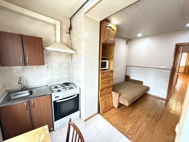 Satılır 2 otaqlı köhnə tikili 60 m², Xalqlar Dostluğu m., photo 9 from 16