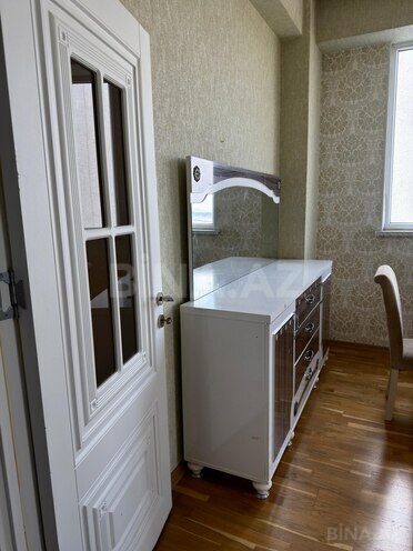 Сдаётся 2-комн. новостройка 65 м², Абшеронcкий  р., photo 5 from 19
