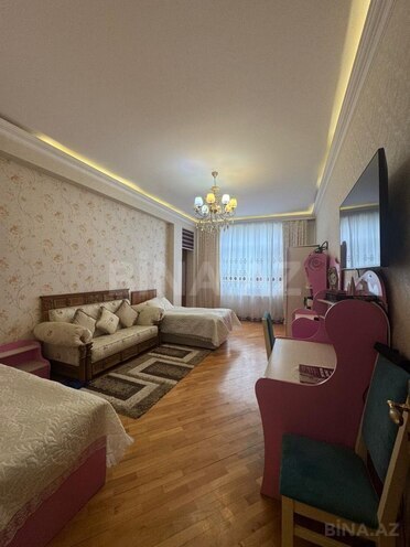 Продаётся 3-комн. вторичка 147 м², Наримановский  р., photo 9 from 13
