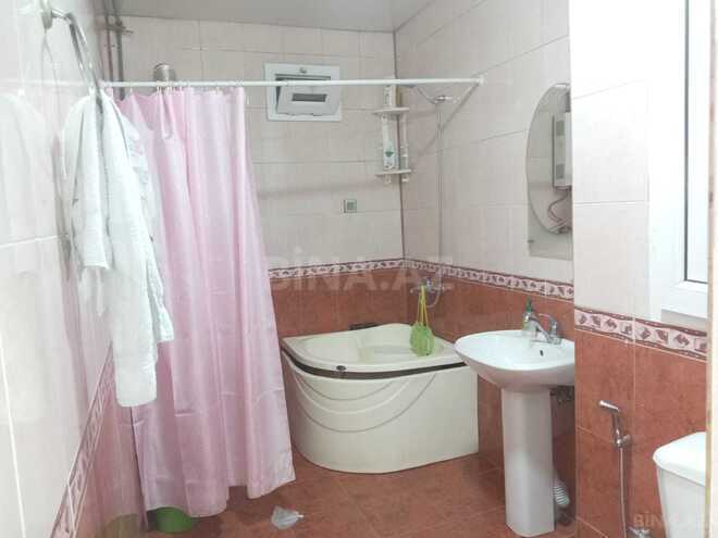 Продаётся 3-комн. вторичка 67 м², м. Нариман Нариманов, photo 14 from 18