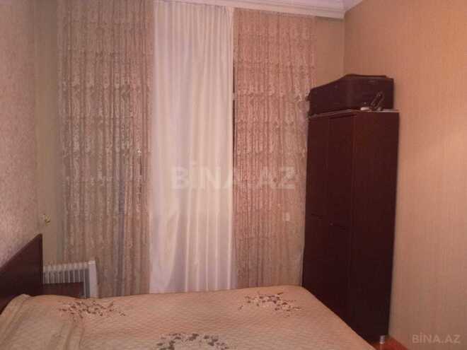 Продаётся 3-комн. вторичка 67 м², м. Нариман Нариманов, photo 9 from 18