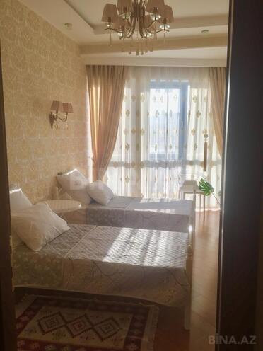 Сдаётся 4-комн. новостройка 220 м², м. Низами, photo 17 from 32