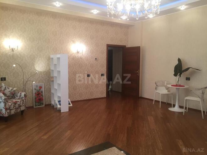 Сдаётся 4-комн. новостройка 220 м², м. Низами, photo 10 from 32