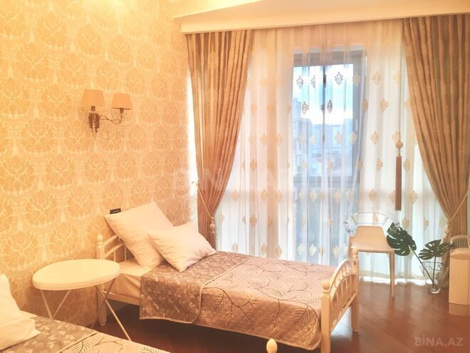 Сдаётся 4-комн. новостройка 220 м², м. Низами, photo 13 from 32