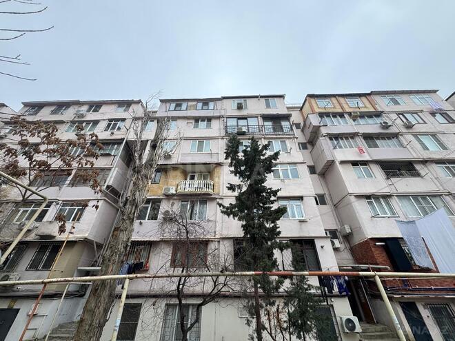Satılır 2 otaqlı köhnə tikili 65 m², 28 May m., photo 16 from 18