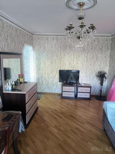 Сдаётся 2-комн. вторичка 50 м², м. Нефтчиляр, photo 5 from 8