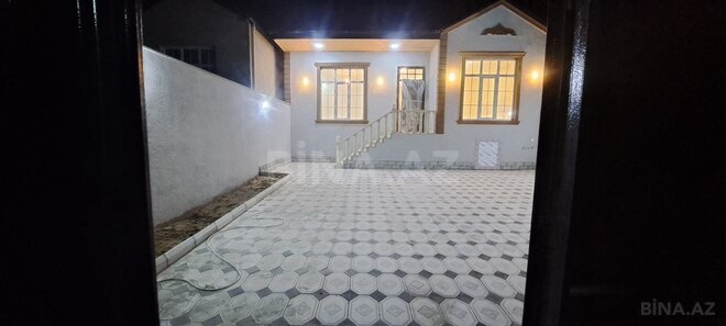 Satılır 4 otaqlı həyət evi/bağ evi 130 m², Saray q., photo 1 from 20