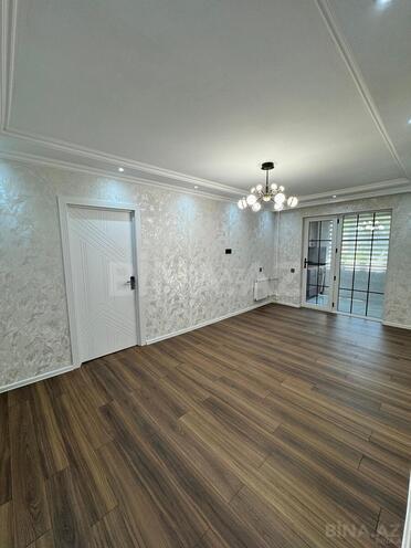 Продаётся 2-комн. вторичка 65 м², м. Нефтчиляр, photo 8 from 17