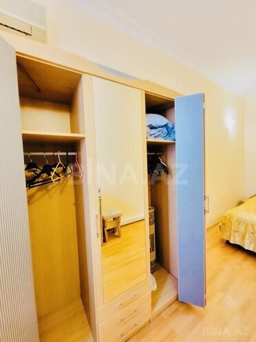 Satılır 2 otaqlı köhnə tikili 60 m², Sahil m., photo 6 from 14