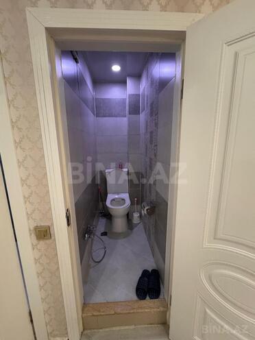 Продаётся 3-комн. вторичка 80 м², м. Нефтчиляр, photo 8 from 12