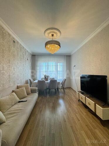 Продаётся 3-комн. вторичка 78 м², пос. Бакиханова, photo 1 from 17