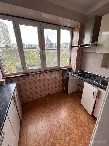 Продаётся 3-комн. вторичка 80 м², Хатаинский р., photo 7 from 11