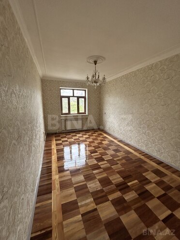 Продаётся 3-комн. вторичка 80 м², Хатаинский р., photo 3 from 11