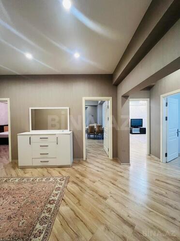 Сдаётся 3-комн. новостройка 140 м², м. Нариман Нариманов, photo 15 from 17