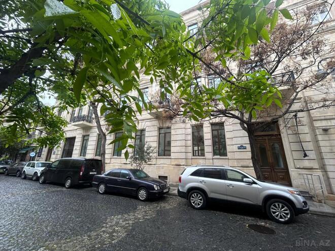 Сдаётся  объект 1 050 м², м. Сахил, photo 19 from 24