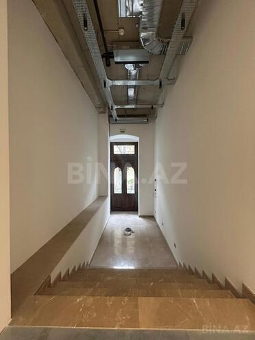 Сдаётся  объект 1 050 м², м. Сахил, photo 3 from 24