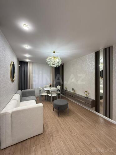 Продаётся 2-комн. вторичка 55 м², м. Элмляр Академиясы, photo 3 from 13