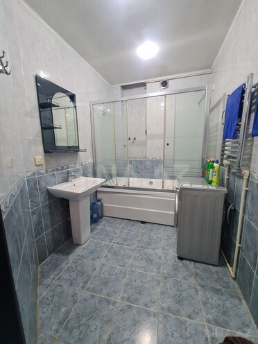 Сдаётся 3-комн. новостройка 130 м², м. Нариман Нариманов, photo 16 from 20