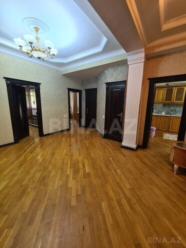 Сдаётся 3-комн. новостройка 130 м², м. Нариман Нариманов, photo 18 from 20