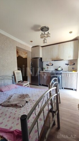 İcarəyə verilir 1 otaqlı köhnə tikili 30 m², İnşaatçılar m., photo 1 from 11