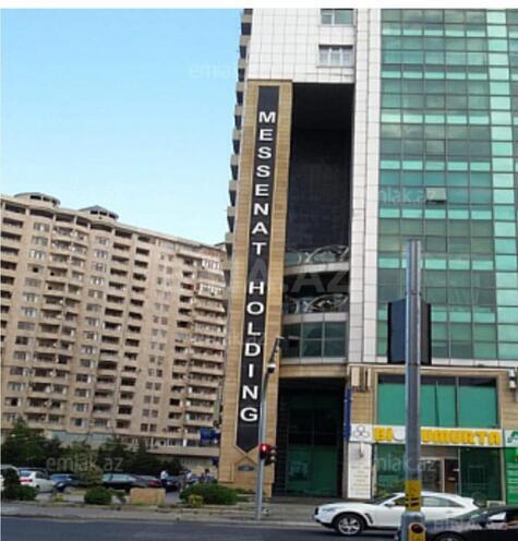 Сдаётся 3-комн. новостройка 135 м², м. Нариман Нариманов, photo 1 from 18