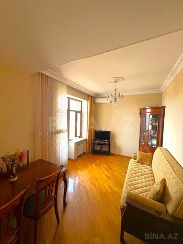 Satılır 2 otaqlı yeni tikili 65 m², Xalqlar Dostluğu m., photo 1 from 15