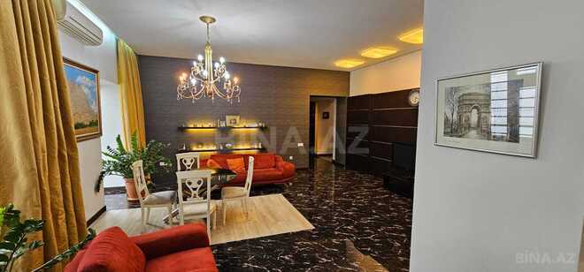 Сдаётся 5-комн. вторичка 250 м², Сабаильский р., photo 1 from 23