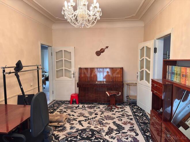 İcarəyə verilir 4 otaqlı köhnə tikili 80 m², Yeni Yasamal q., photo 5 from 19