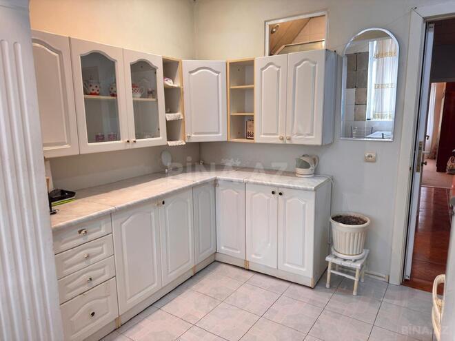 İcarəyə verilir 4 otaqlı köhnə tikili 80 m², Yeni Yasamal q., photo 17 from 19