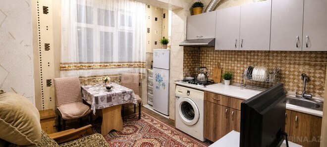Продаётся 2-комн. вторичка 65 м², пос. Ени Гюнешли, photo 4 from 6
