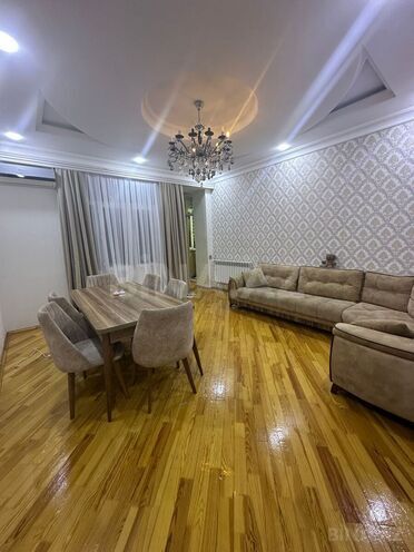 Satılır 2 otaqlı yeni tikili 66 m², İnşaatçılar m., photo 1 from 8