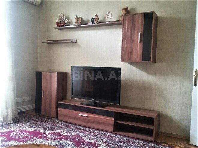 İcarəyə verilir 2 otaqlı köhnə tikili 70 m², 28 May m., photo 3 from 14