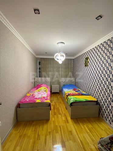 Продаётся 3-комн. вторичка 80 м², пос. Бюльбюля, photo 8 from 15