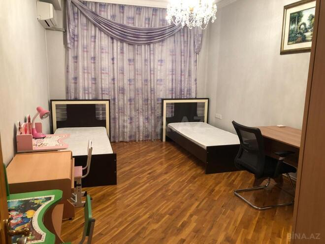 Сдаётся 3-комн. новостройка 140 м², м. Элмляр Академиясы, photo 8 from 15