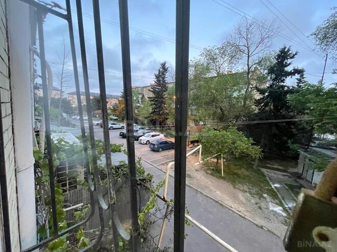 Продаётся 2-комн. вторичка 42 м², м. Кара Караев, photo 11 from 16