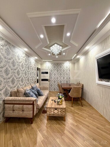 Satılır 3 otaqlı köhnə tikili 90 m², Azadlıq Prospekti m., photo 3 from 13