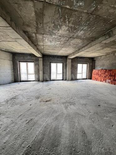 Satılır 5 otaqlı yeni tikili 250 m², Ağ şəhər q., photo 4 from 10