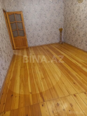 Satılır 2 otaqlı köhnə tikili 55 m², Həzi Aslanov q., photo 1 from 11