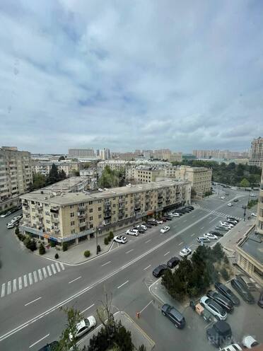 Сдаётся 3-комн. новостройка 110 м², м. Элмляр Академиясы, photo 1 from 16