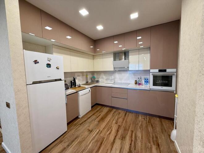 Продаётся 2-комн. новостройка 90.7 м², м. Низами, photo 12 from 23
