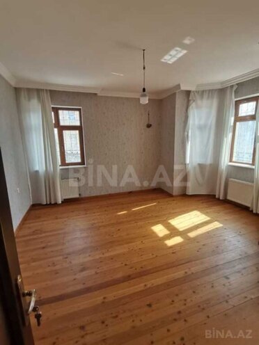 Сдаётся 6-комн. дом/дача 360 м², photo 16 from 22