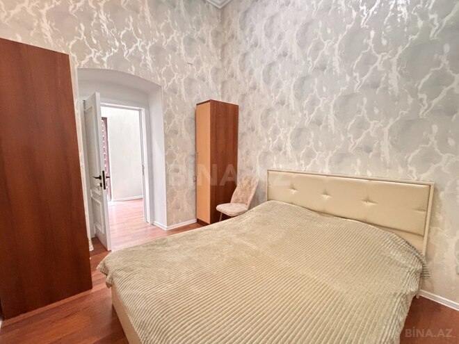 Продаётся 2-комн. вторичка 40 м², м. Сахил, photo 4 from 16