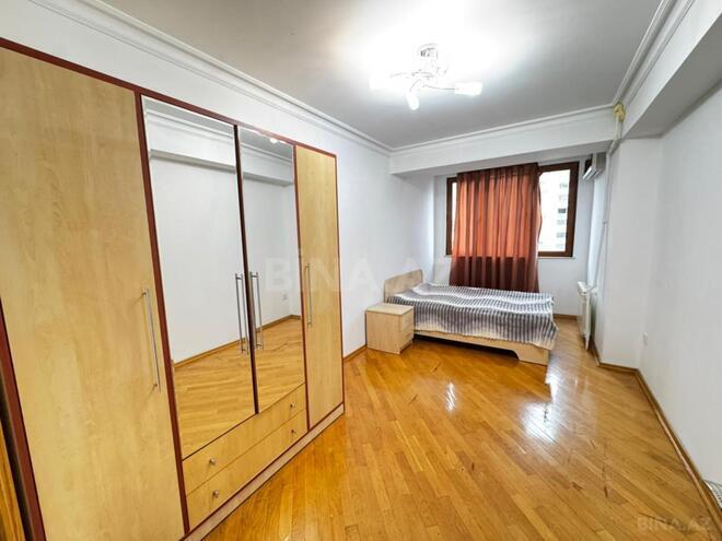 İcarəyə verilir 3 otaqlı köhnə tikili 110 m², 28 May m., photo 6 from 18