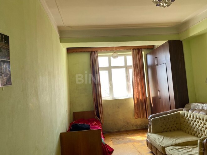 Продаётся 2-комн. вторичка 55 м², м. Ази Асланов, photo 7 from 10