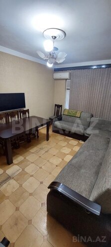 Продаётся 2-комн. вторичка 60 м², м. Ази Асланов, photo 3 from 26