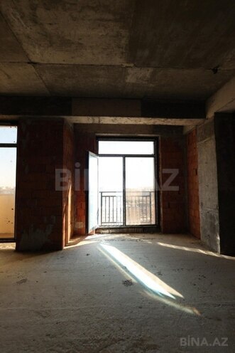 Продаётся 5-комн. новостройка 267.5 м², м. Низами, photo 7 from 8