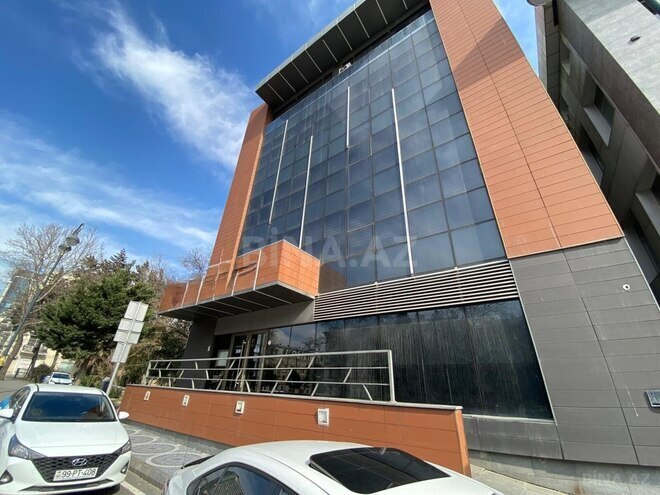 İcarəyə verilir 20 otaqlı ofis 1 250 m², Nəsimi r., photo 1 from 18