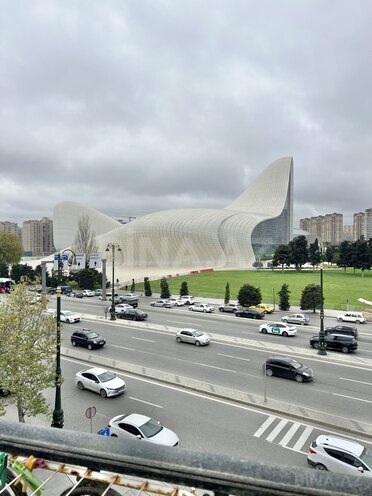 Продаётся 3-комн. вторичка 60 м², м. Нариман Нариманов, photo 3 from 10