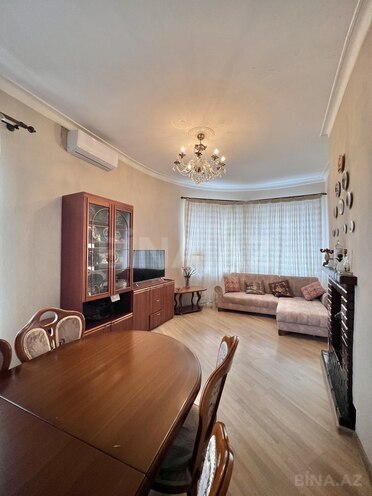 Продаётся 3-комн. вторичка 60 м², м. Нариман Нариманов, photo 4 from 10